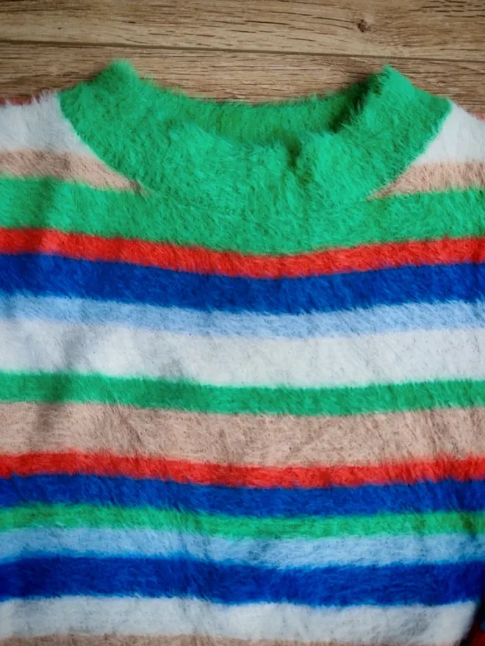 Pull fille Duveteux awesome - photo numéro 4