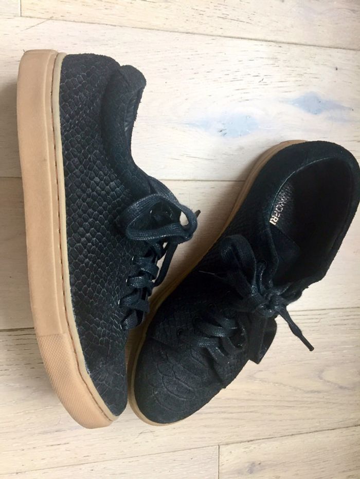Basket noires - photo numéro 3