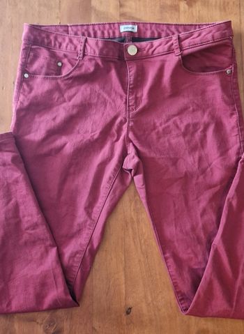 Jeans bordeaux Pimkie taille M
