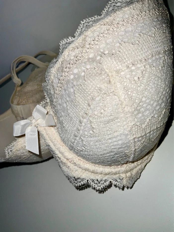 Soutien-gorge - photo numéro 10
