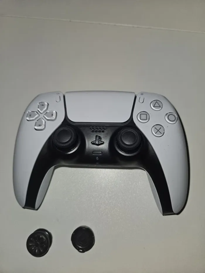 Sony PlayStation 5 PS5 Slim Disc Edition avec manette - photo numéro 4
