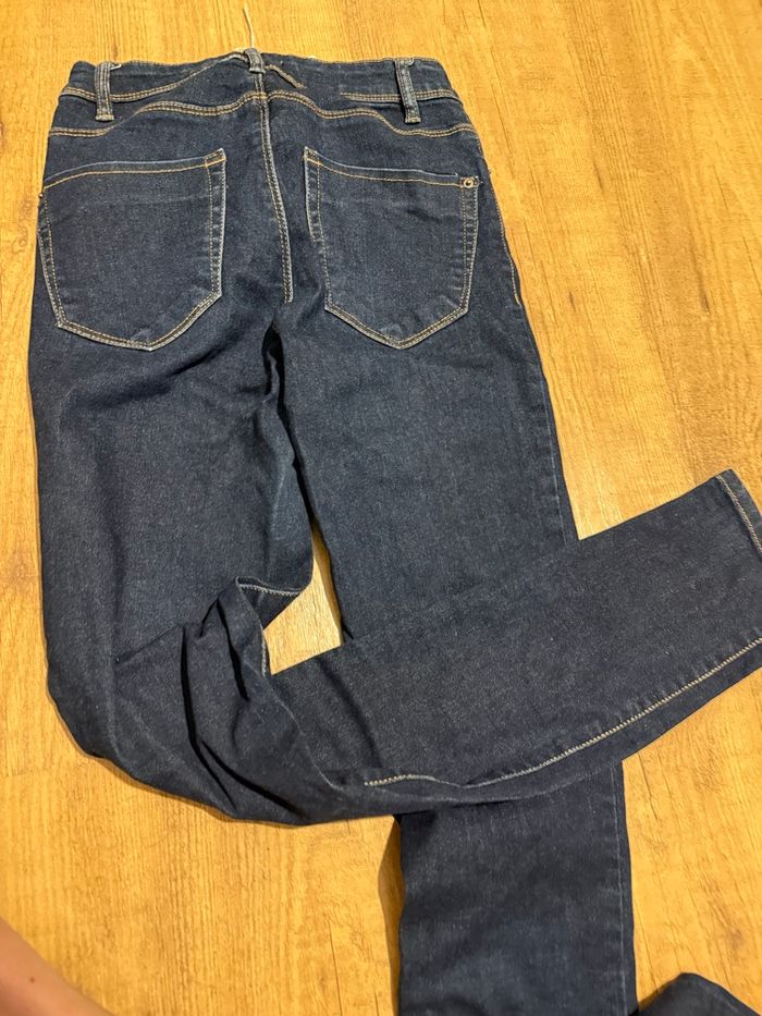 Jean cache cache - photo numéro 3