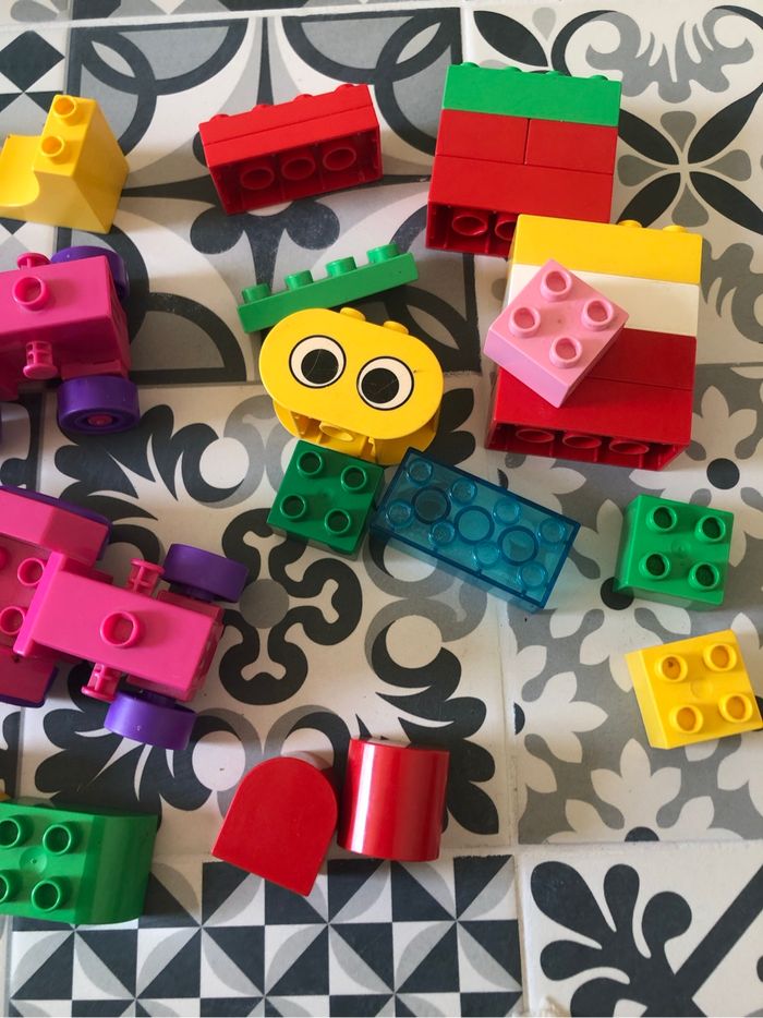 Seau LEGO duplo - photo numéro 8