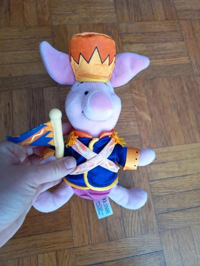 Peluche porcinet roi disney