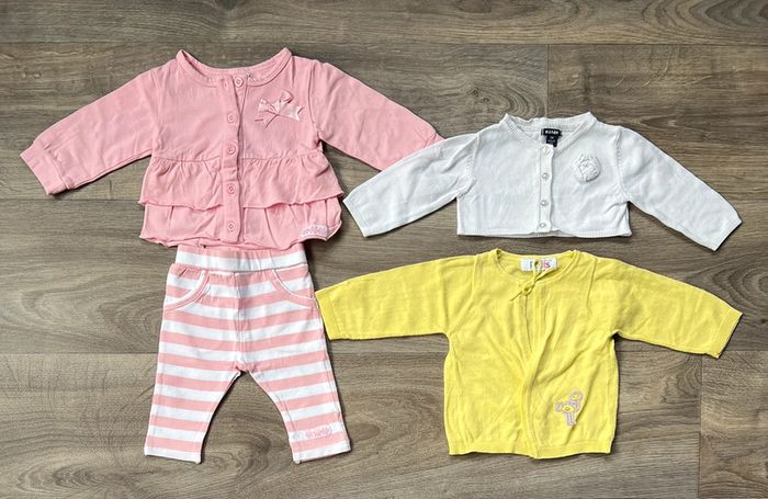 Lot printemps/été taille 3 mois (22 articles) H&M Catimini Kiabi la Cie des Petits Dirkje tex - photo numéro 3