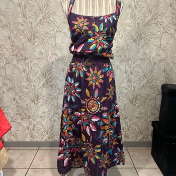 Robe longue à fleur violette
