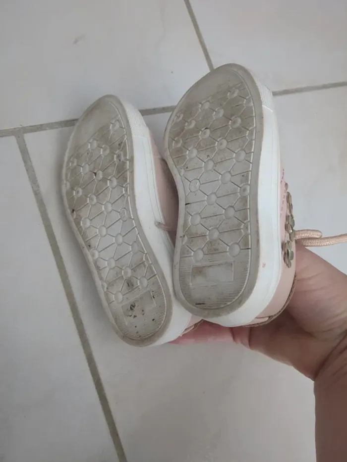 Chaussure bébé kokin pointure 22 - photo numéro 4