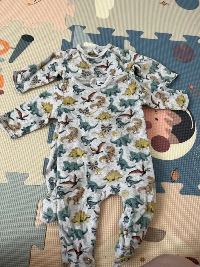 Pyjama, taille 12 mois
