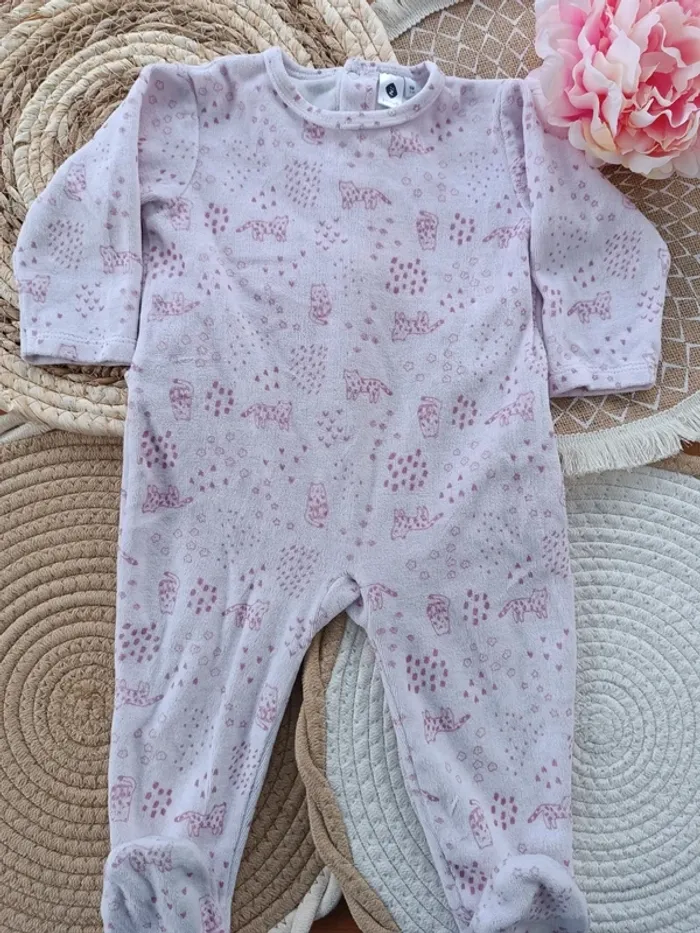 Pyjama rose bébé fille taille 9 mois