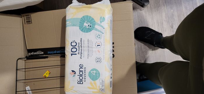 Couche taille 4 biolane 15 euros