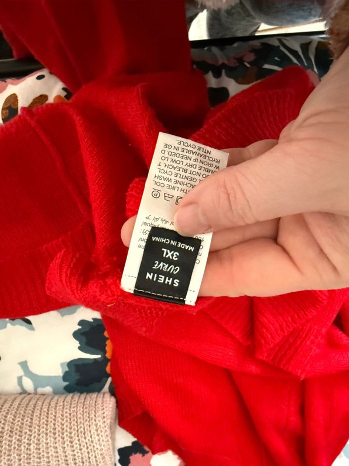 Pull rouge - photo numéro 5