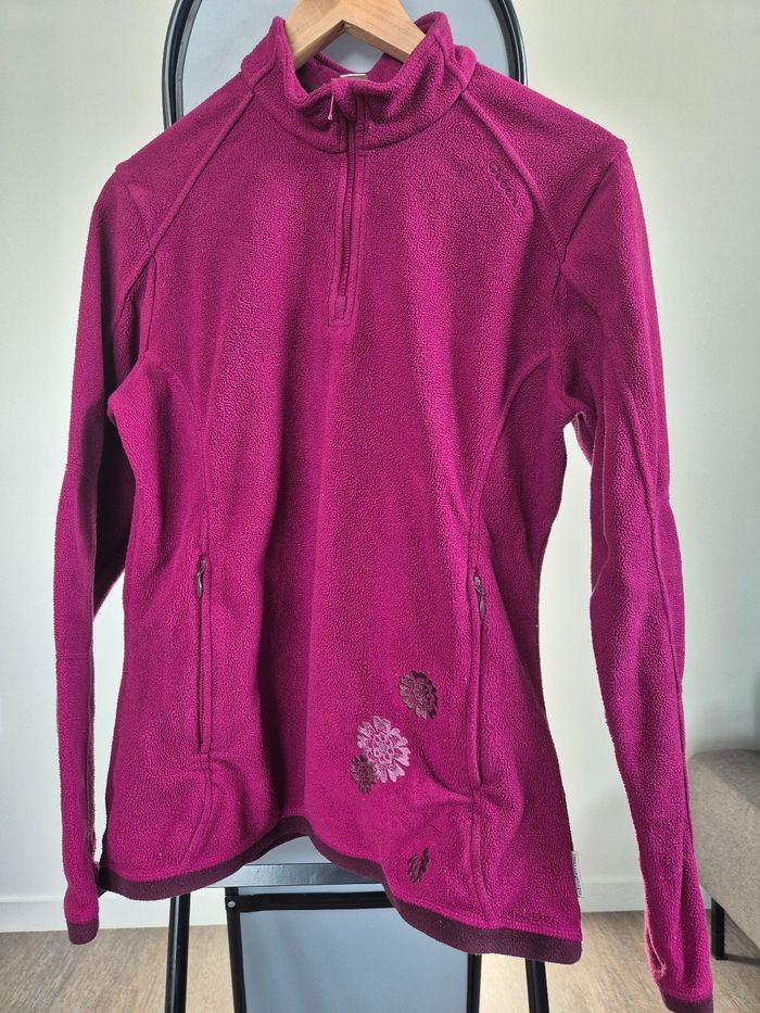 pull polaire taille L