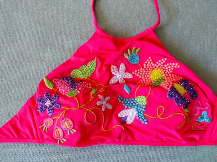Haut de bikini brodé - Goldenpoint - Taille 80 : équiv. bonnet B/C, 90B FR – Neuf avec étiquette - photo numéro 3