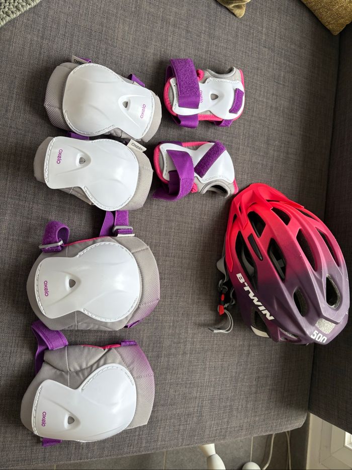 Lot de protection trottinette - roller - vélo - Décathlon Oxelo + Casque de 53 à 59 cm