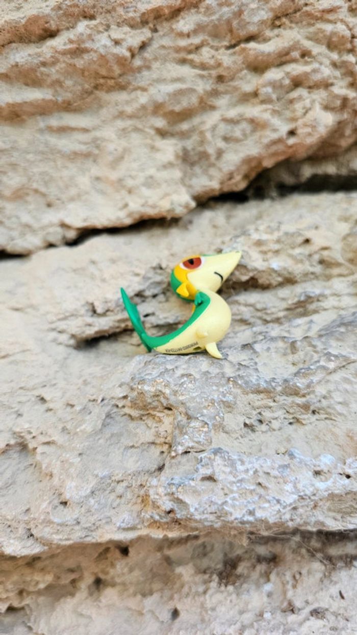 Super figurine Pokemon Nintendo Vipelierre - photo numéro 3