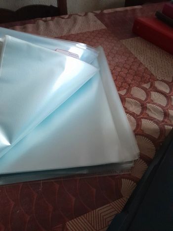Pochettes perforees