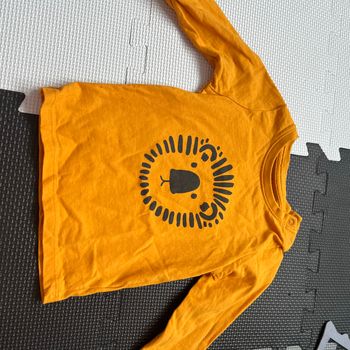 T-shirt à manche longue lion