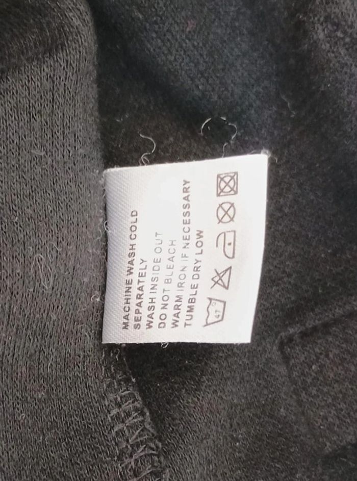 Sweat à capuche taille M Hugo Boss - photo numéro 7