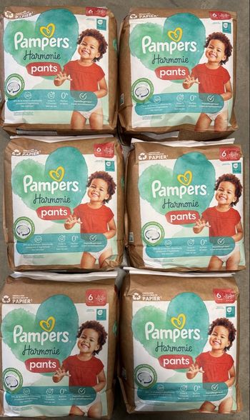 Lot de 6 paquets de couches Pampers Harmonie Pants taille 6 144 couches 