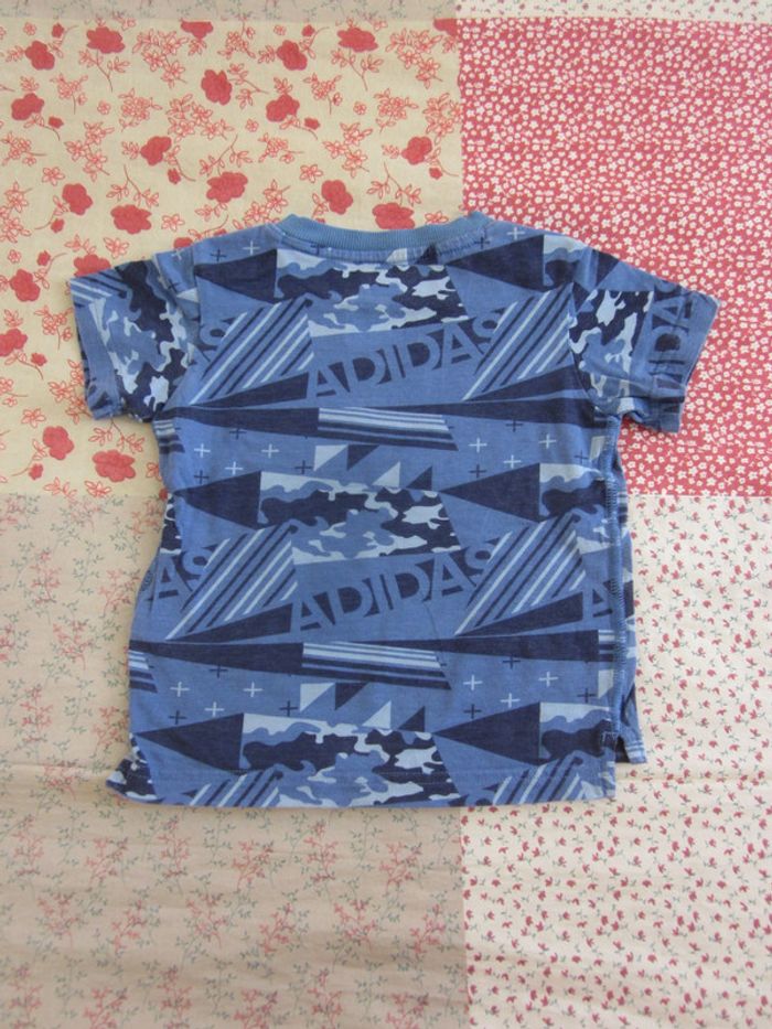 Ensemble T-shirt et short 12 mois - photo numéro 3