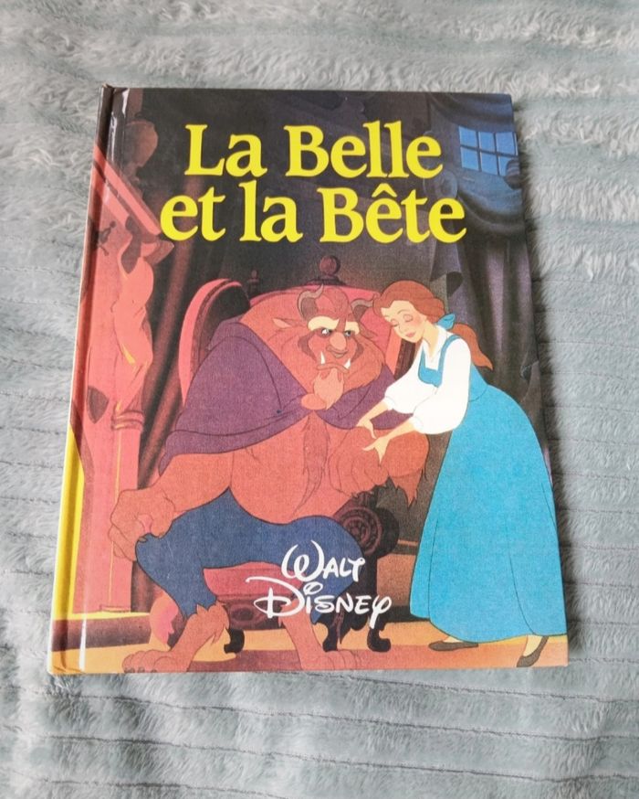 Livre Walt disney la belle et la bete