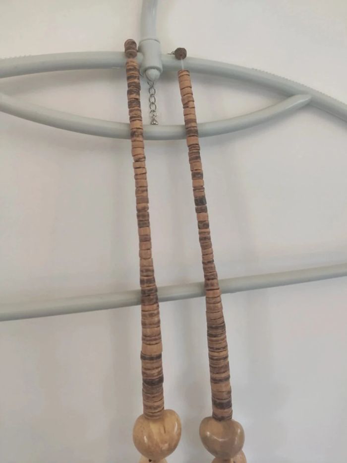 Collier perle en bois - photo numéro 2