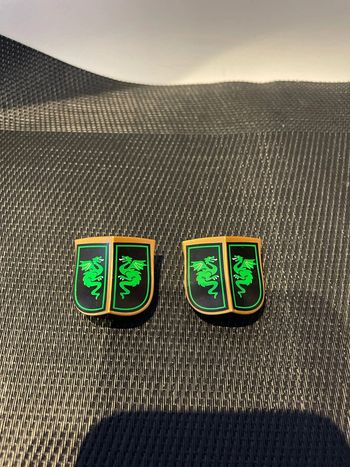 Playmobil lot 2 boucliers chevalier dragon vert 4586 5828 moyen âge pièces détachées