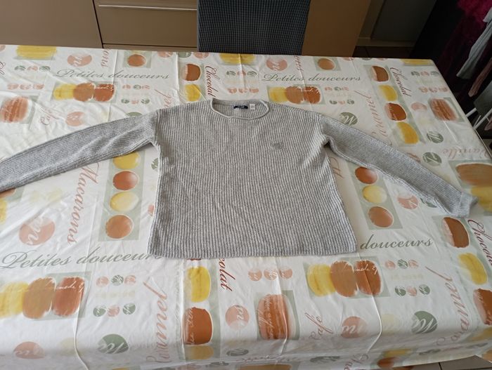 Pull gris manches longues 12 ans Okaïdi 4€