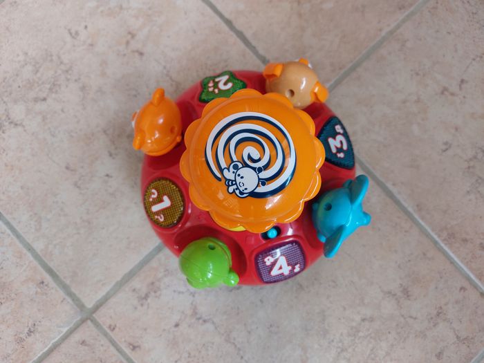 Lumi toupie des animaux Vtech