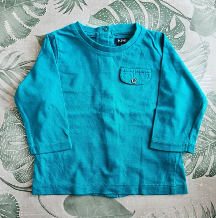 Lot 6 t-shirts manches longues taille 6 mois - photo numéro 2