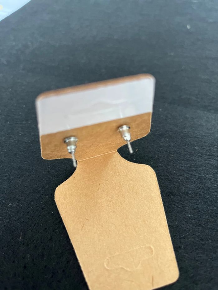 Boucles d’oreilles puces neuves - photo numéro 2