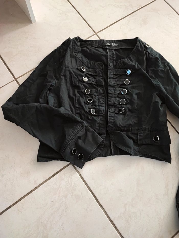 Veste - photo numéro 2