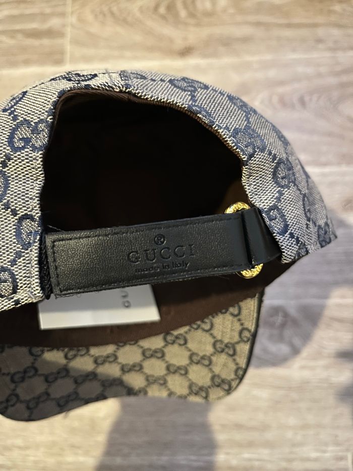 Casquette grise - photo numéro 2