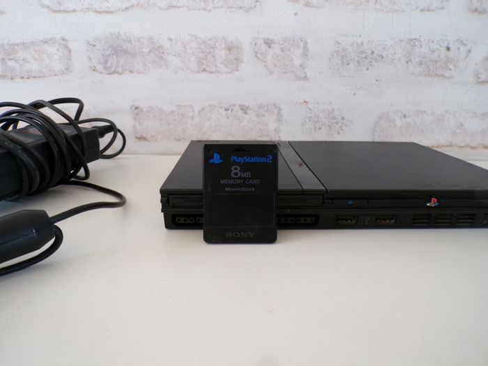 Console - Play Station 2 - PS 2 - Sony - photo numéro 3