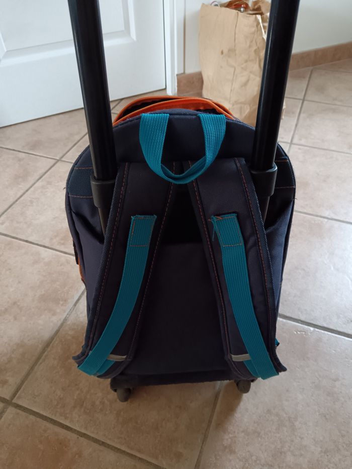 Cartable à roulette naruto - photo numéro 3