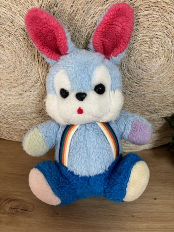 Vintage peluche lapin bleu rose bretelles nounours
