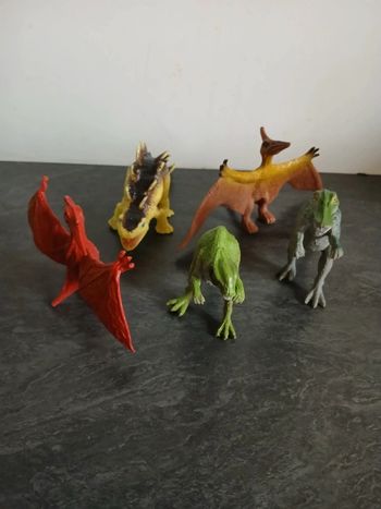 Lot dinosaures