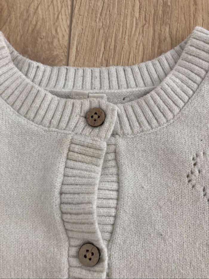 Lot gilet (18 mois) - photo numéro 7