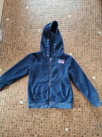 Gilet Sweat à capuche zippé très chaud 10 ans
