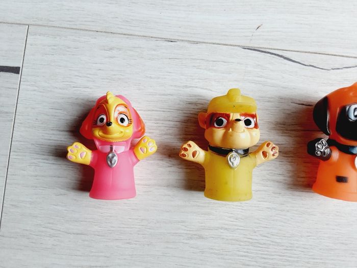 Jeu jouet enfant 5 marionnettes de doigts Pat patrouille Paw patrol - photo numéro 2