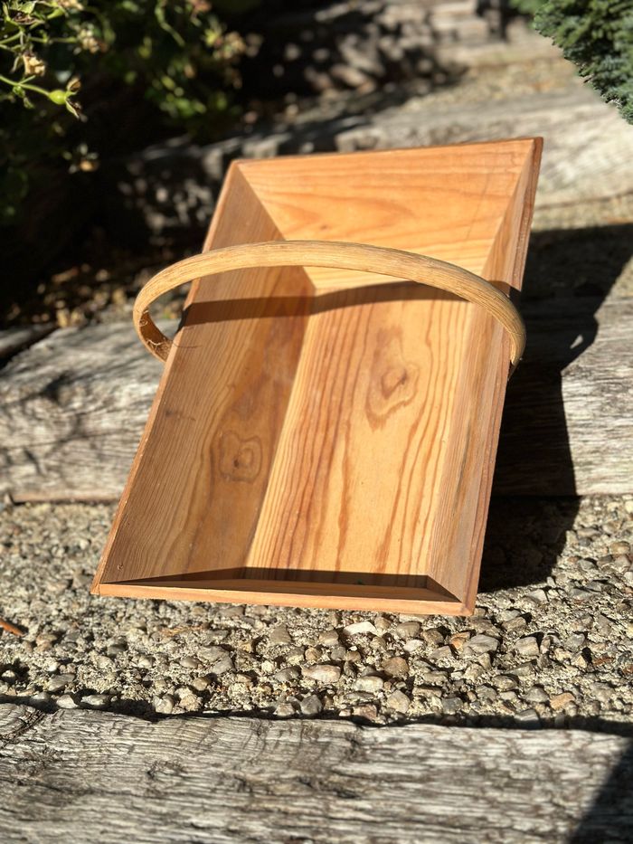 Magnifique panier en bois - photo numéro 3