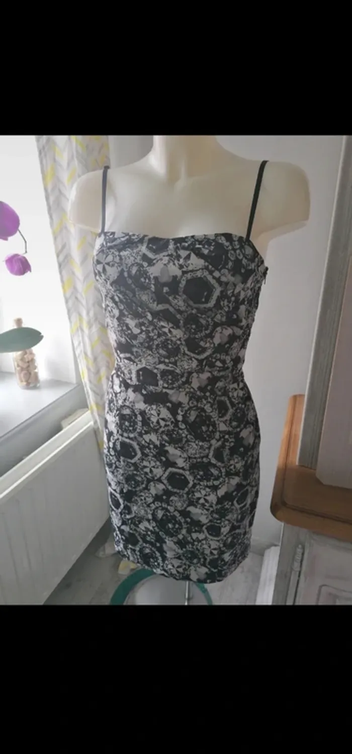Robe bustier naf naf 36 - photo numéro 2