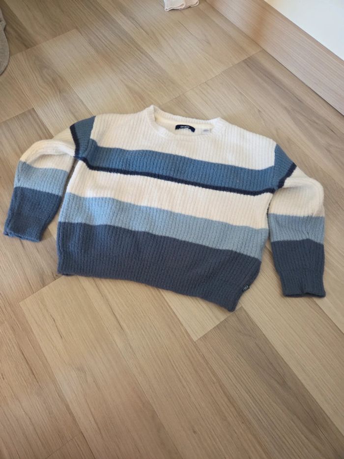 Pull a rayures taille 4 ans okaidi