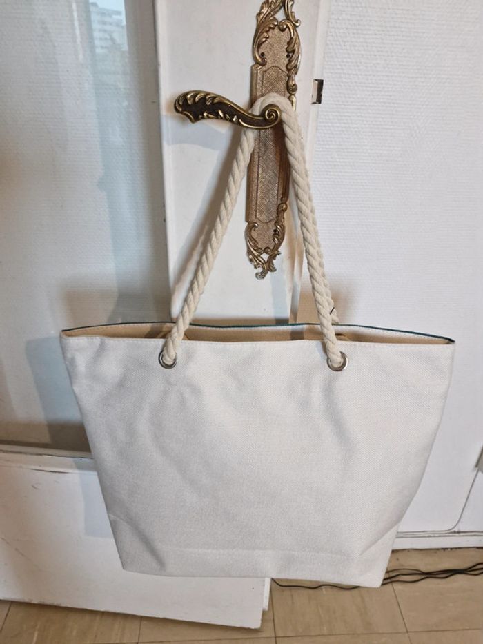 Sac Plage neuf valeur 45 € - photo numéro 3