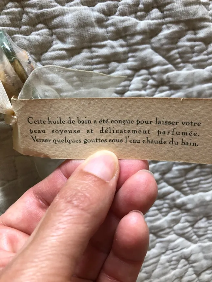 Huile parfumée pour le bain 300ml - photo numéro 3