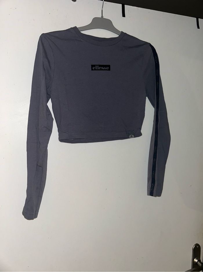 T-shirt court manche longue