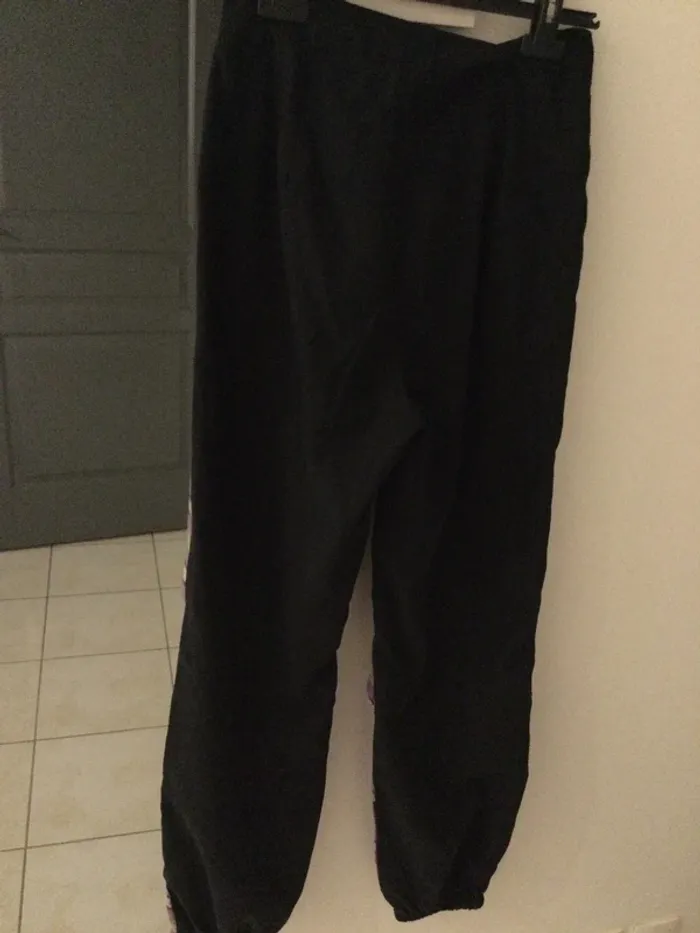 Pantalon taille S - photo numéro 2