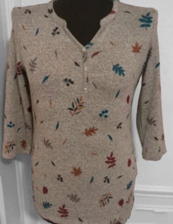 Pulls maille fine taille 36 38 Armand Thirey