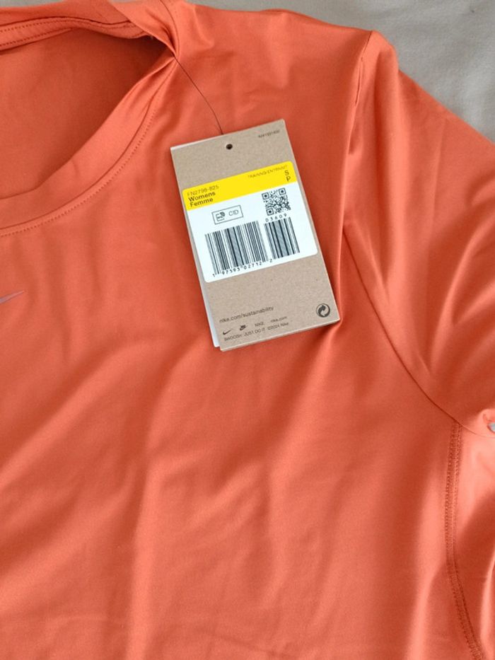 T-shirt Nike performance brique - photo numéro 3