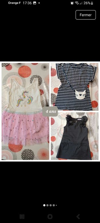 Lot 3 robes Taille 4 ans
